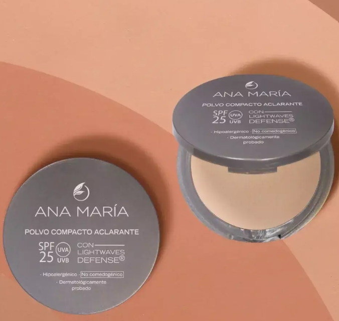 POLVO COMPACTO ACLARANTE Y HUMECTANTE ANA MARIA