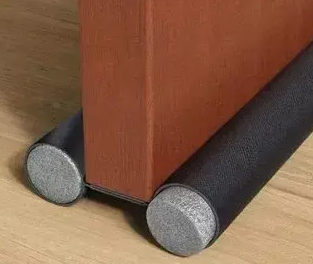TAPON DE PUERTAS (GUARDA POLVO)