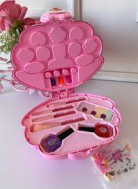 KIT MAQUILLAJE COFRE MARIPOSA M721A