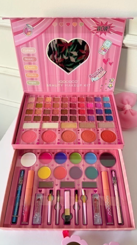 KIT MAQUILLAJE MAGIC BEAUTY 3073