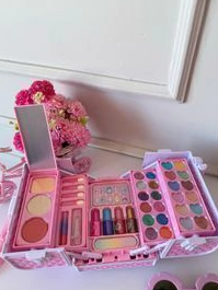 KIT MAQUILLAJE COFRE BEAUTY M644